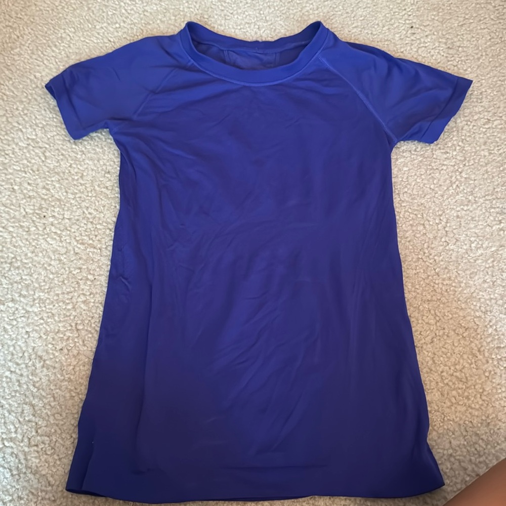 Athleta purple women’s shirt, size XS